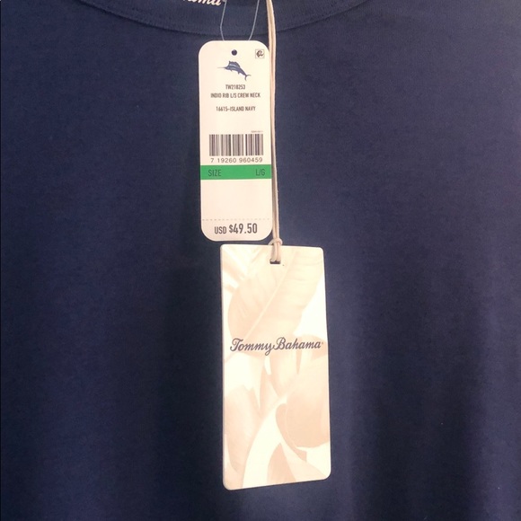 Tommy Bahama long sleeve crew neck top - Picture 2 of 4